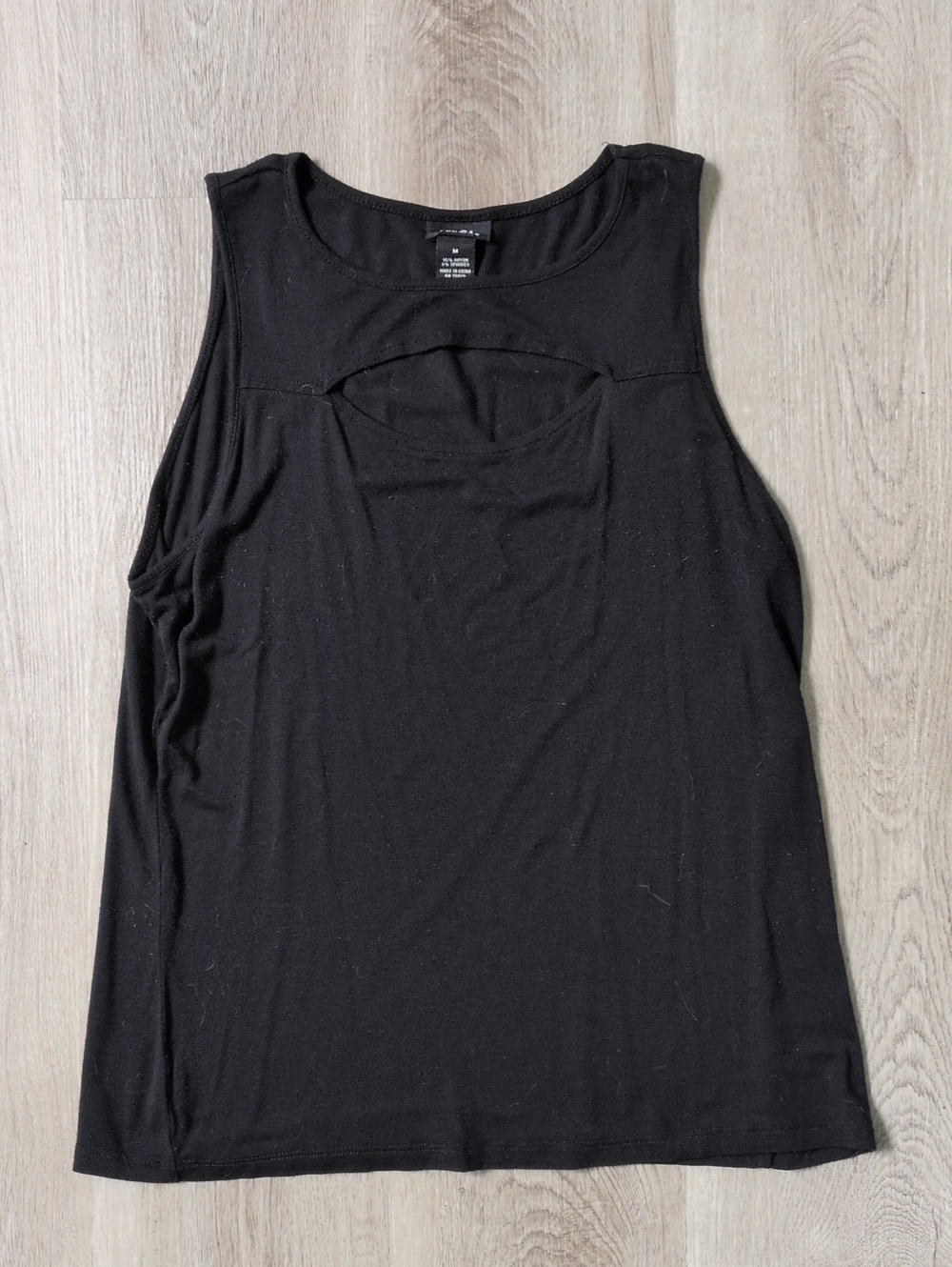 Black Cleavage Peekaboo Tank